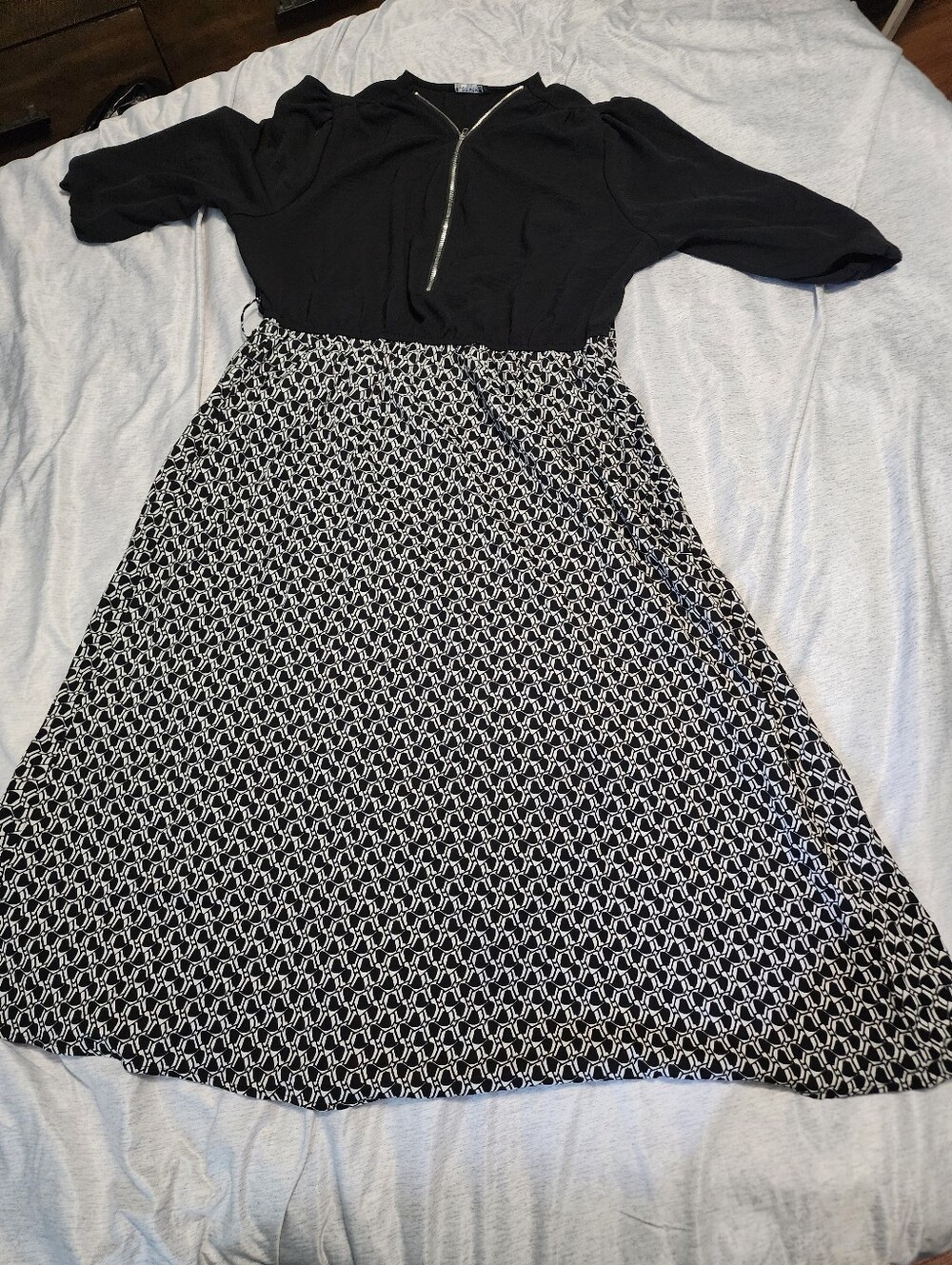 BloomChic Black Top with Black & White Patterned A-Line Skirt